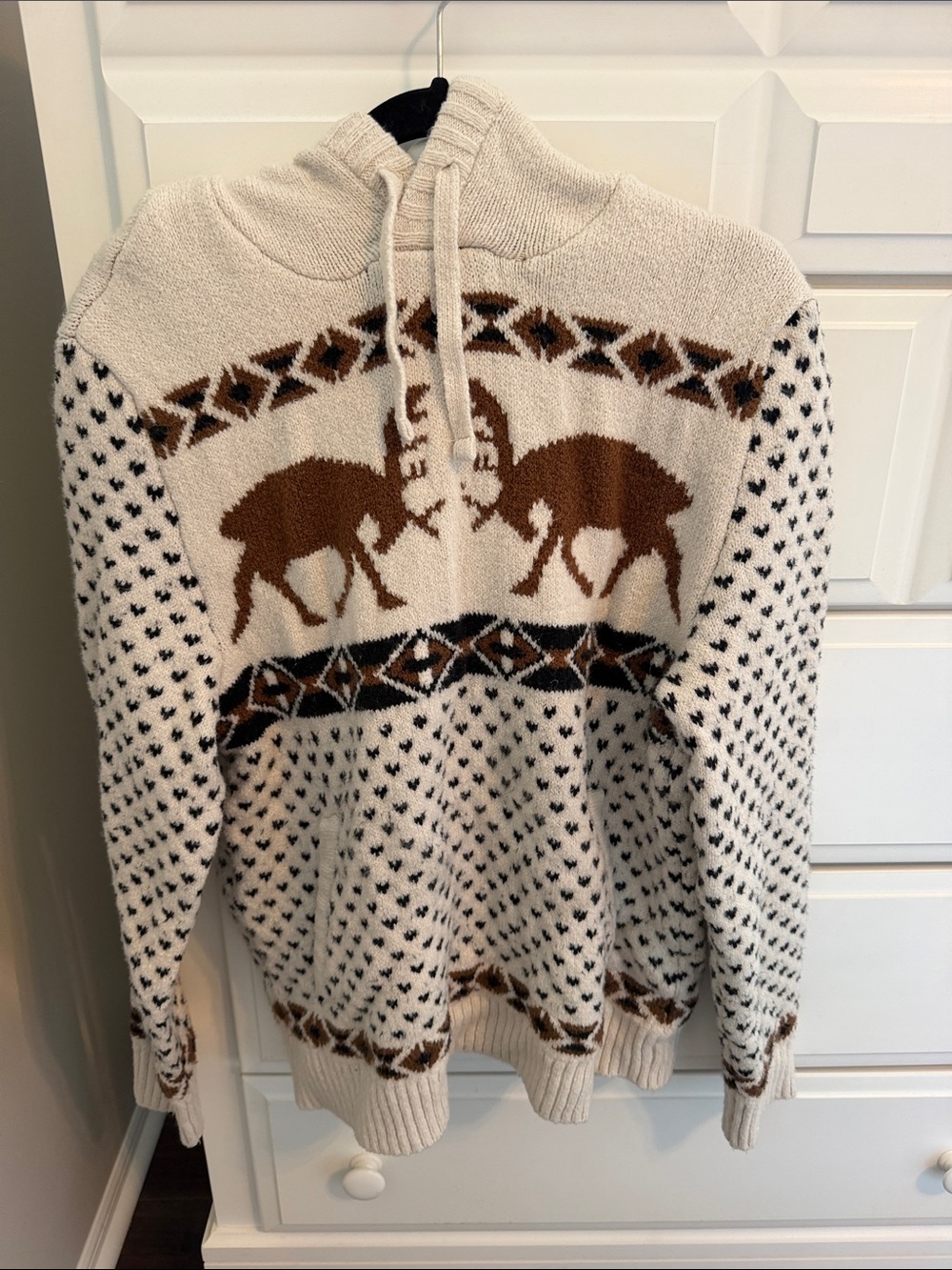 American Eagle Outfitters Cream & Brown Ram Pattern Turtleneck Sweater